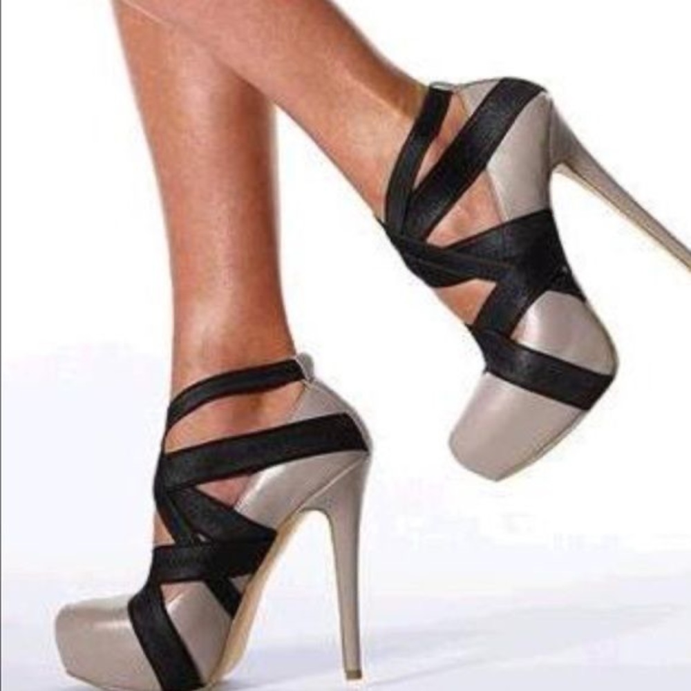 Colin Stuart Strappy Stilettos 8.5